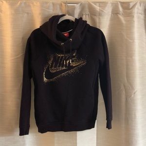 Plum colored Nike sweatshirt